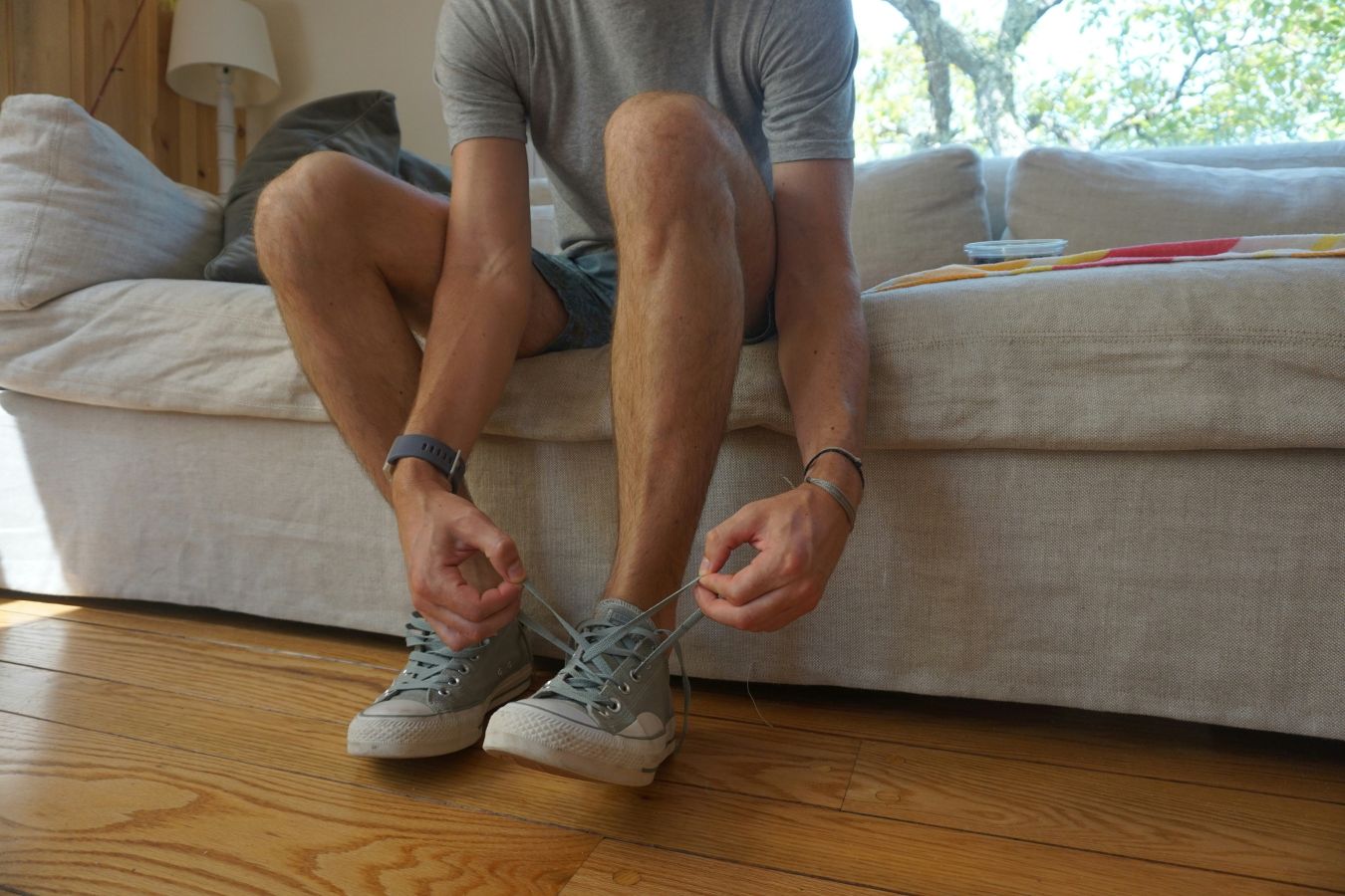common causes of knee joint pain at 40