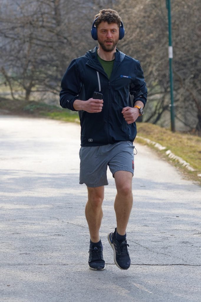 best exercises for weight loss after 40 jogging cardio outdoors