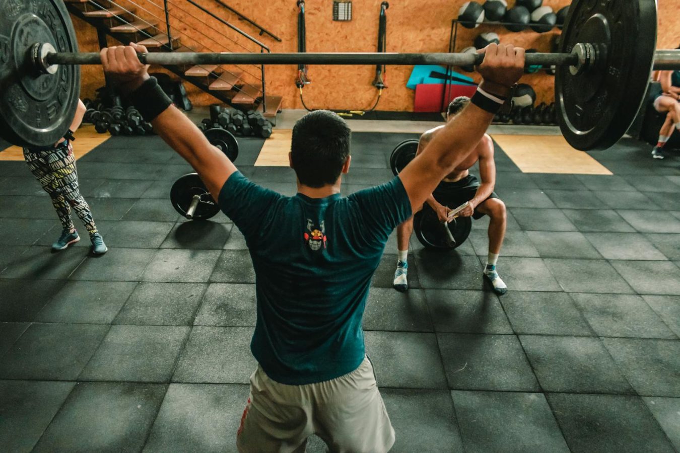 strength training for weight loss dumbbell chest press
