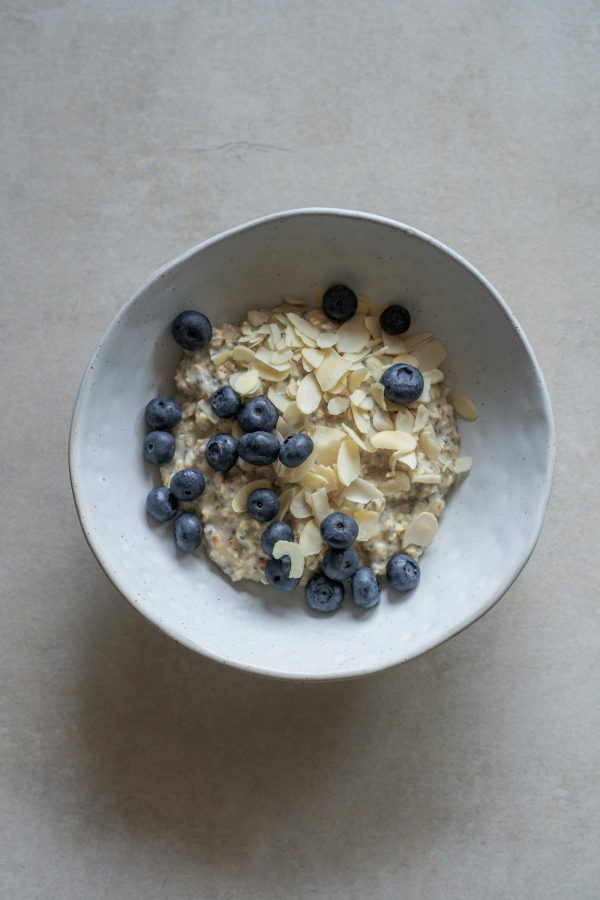 how to get more energy after 40 — healthy oatmeal bowl for steady energy